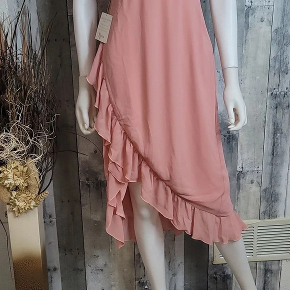 Show Me Your MuMu Granada Dress In Ballet Chiffon - Picture 5 of 12